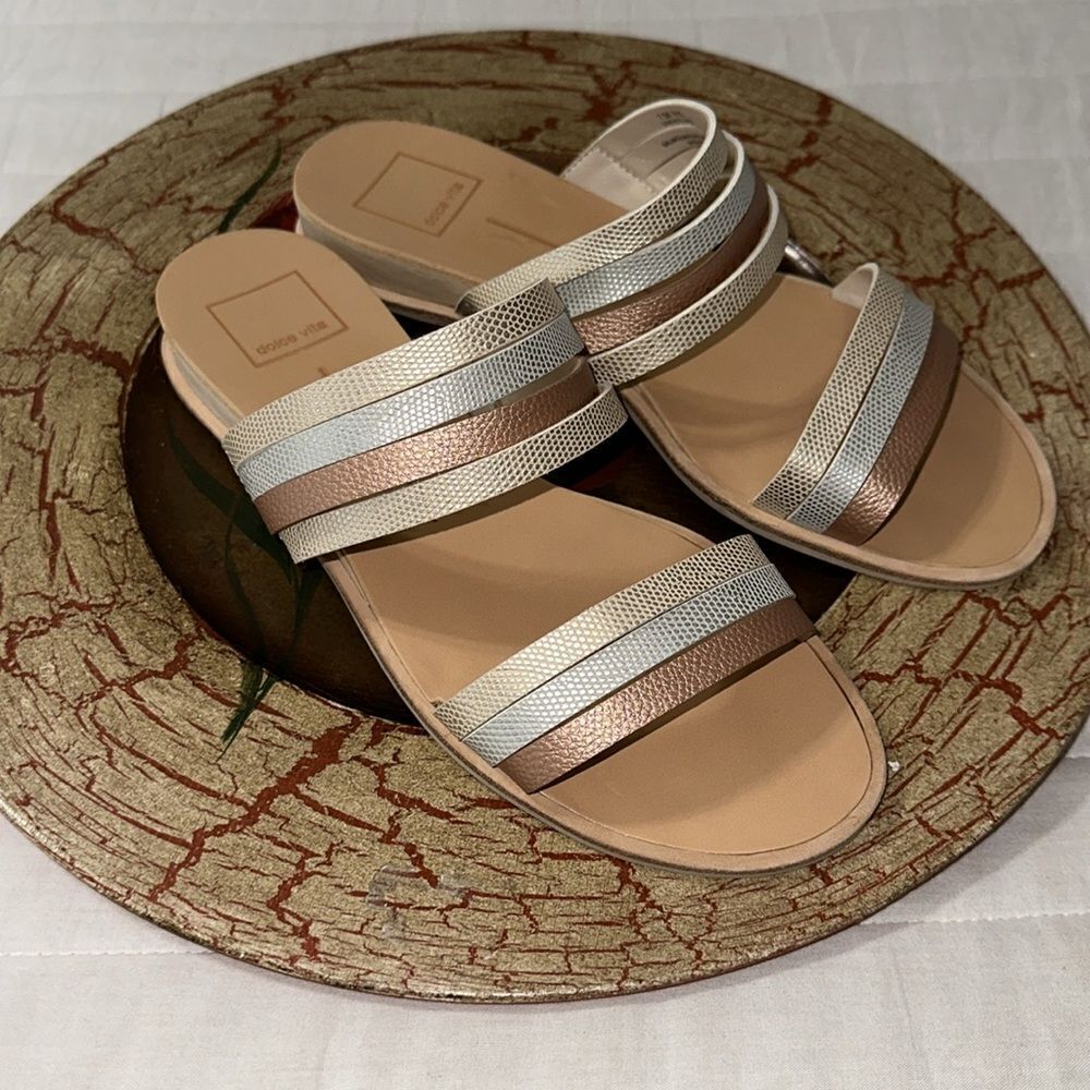 Anthro x dolce vita 7.5M Pais Snakeskin Ivory Silver Pink Strappy Wedge Sandals